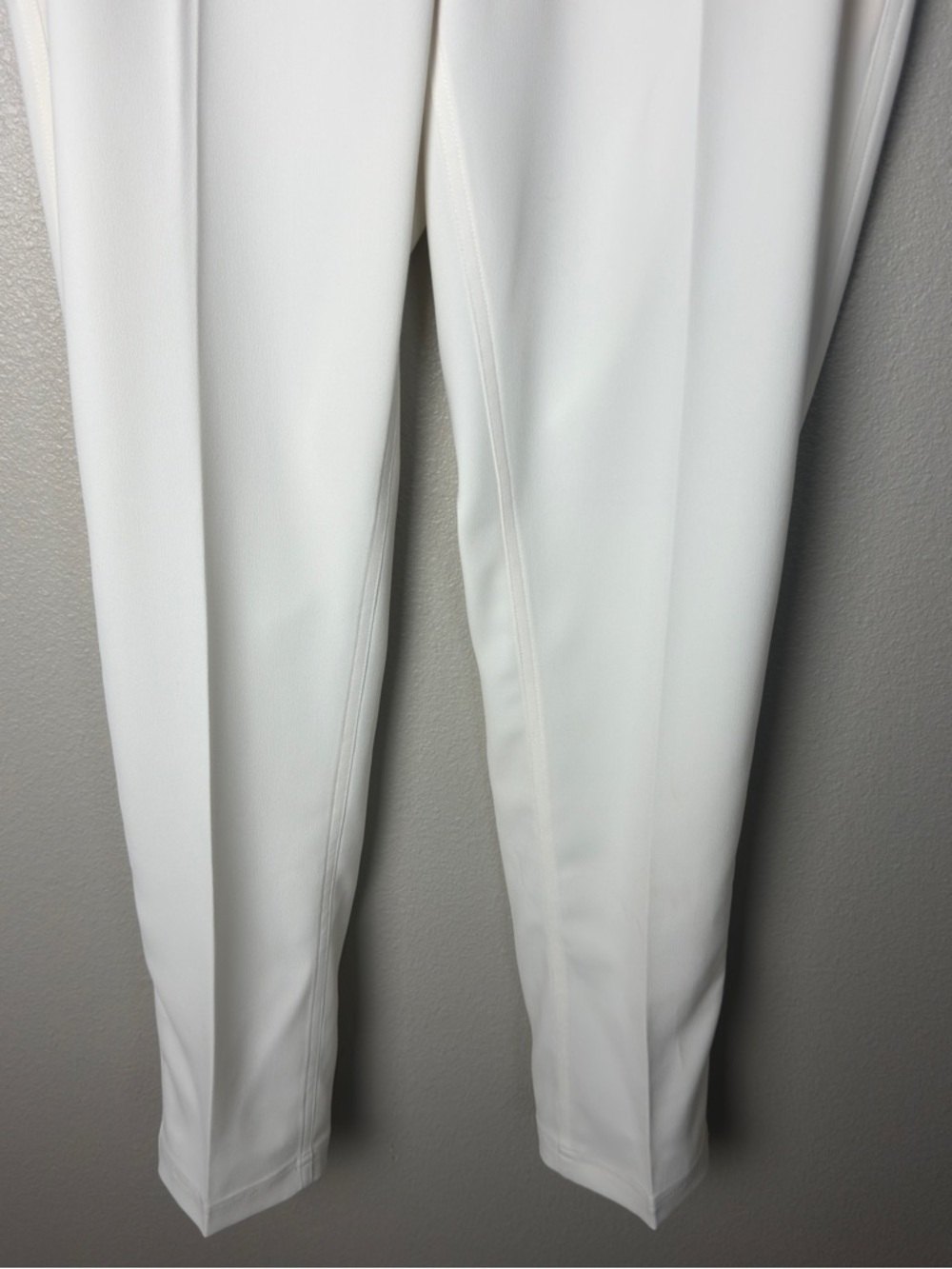 Brochu Walker NWT Women’s Woodrow Straight Leg Pants - Picture 4 of 10